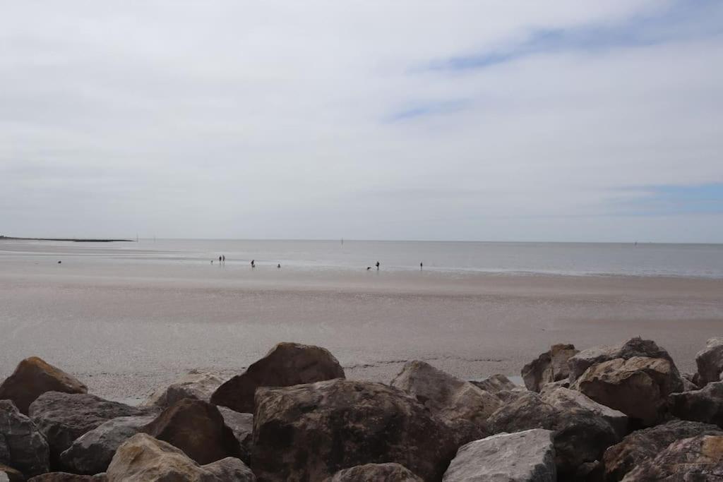 Modern And Comfortable Stay In Morecambe Exterior foto